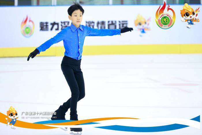 广东省运会花样滑冰赛深圳包揽六金 冰球首秀引