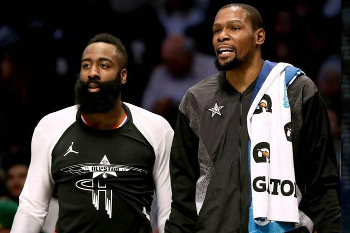 杜兰特生涯总得分超越乔丹跻身历史前五 哈登距